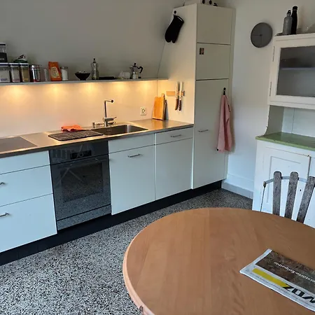 Charmante Altbauwohnung An Zentraler Lage Privatunterkunft *